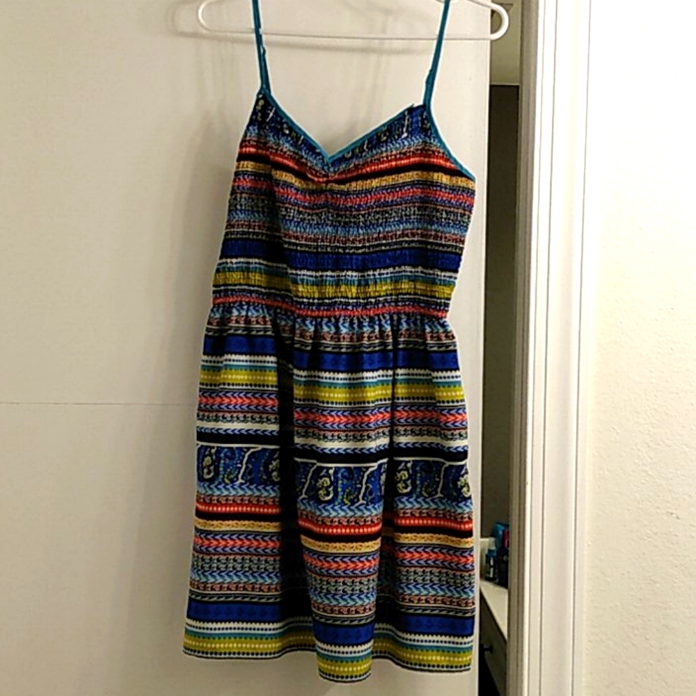 Short dress
